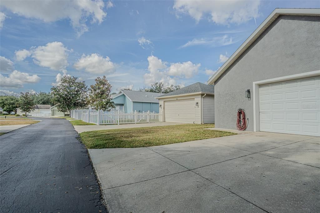 En Venta: $299,900 (3 camas, 2 baños, 1636 Pies cuadrados)