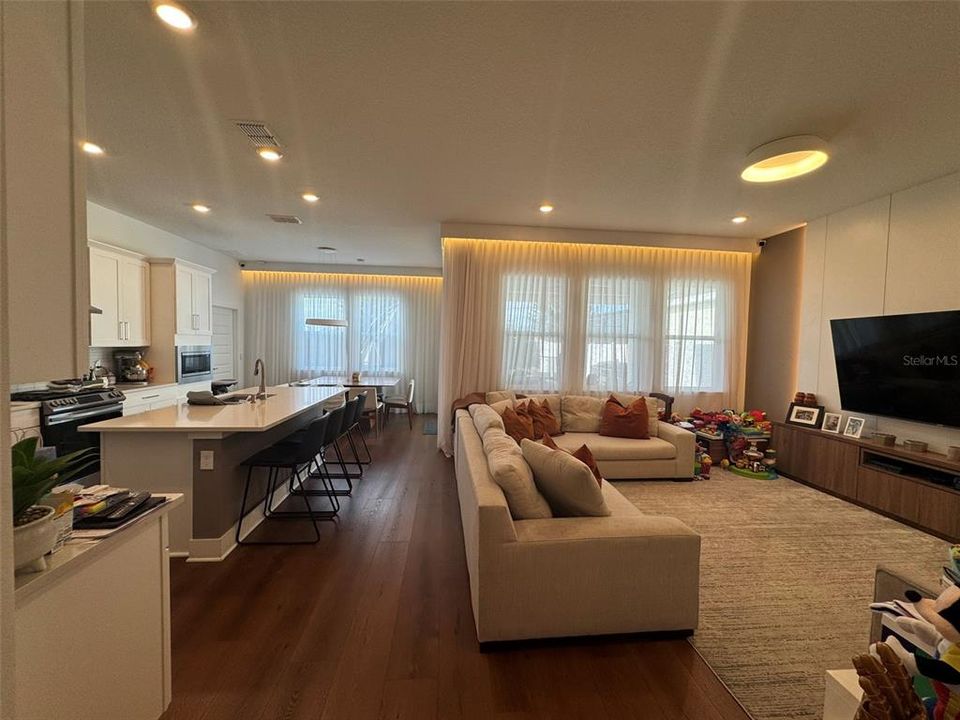 待售: $849,000 (4 贝兹, 3 浴室, 2832 平方英尺)