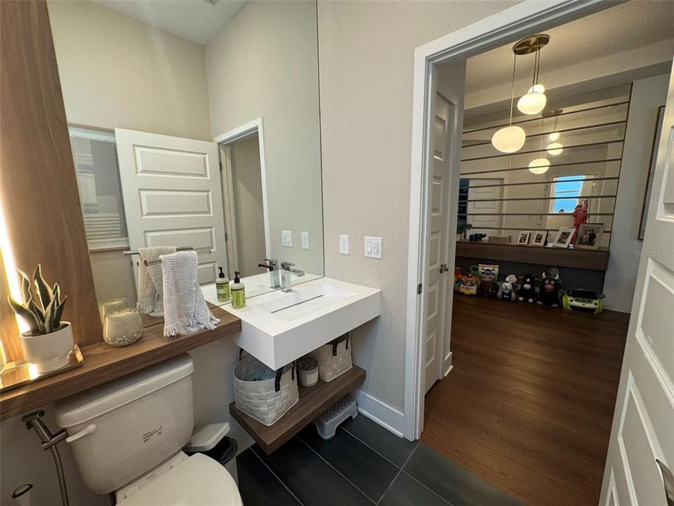 待售: $849,000 (4 贝兹, 3 浴室, 2832 平方英尺)