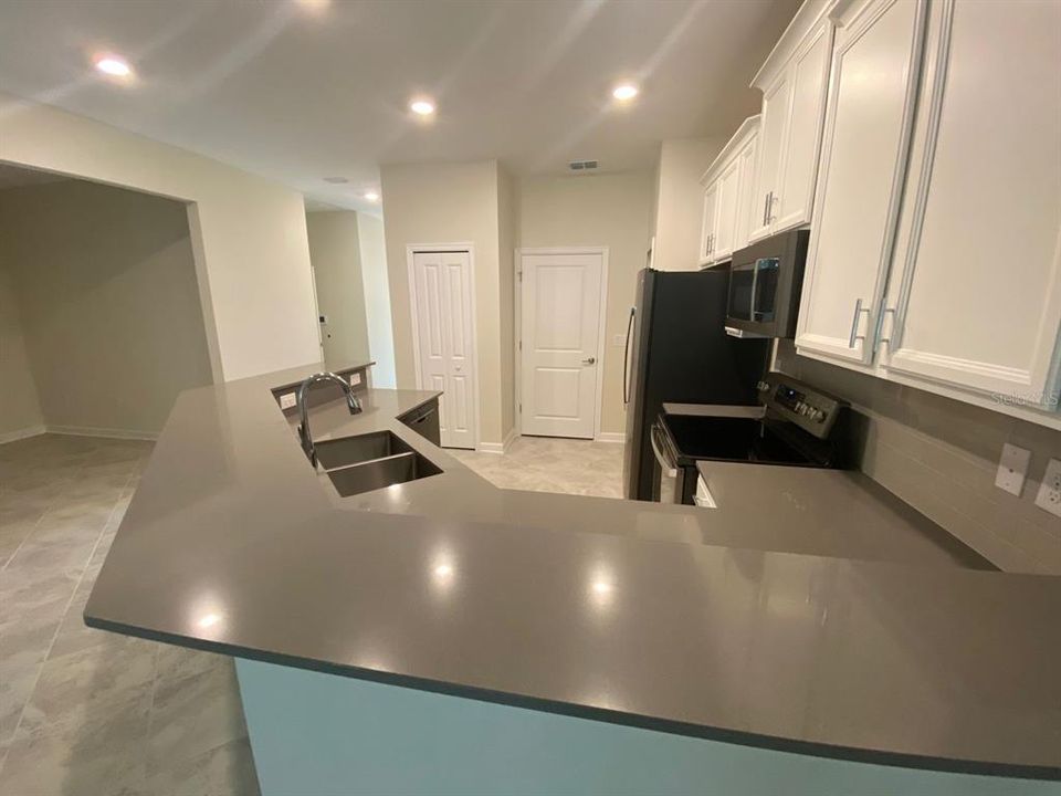 En Renta: $2,200 (3 camas, 2 baños, 1428 Pies cuadrados)