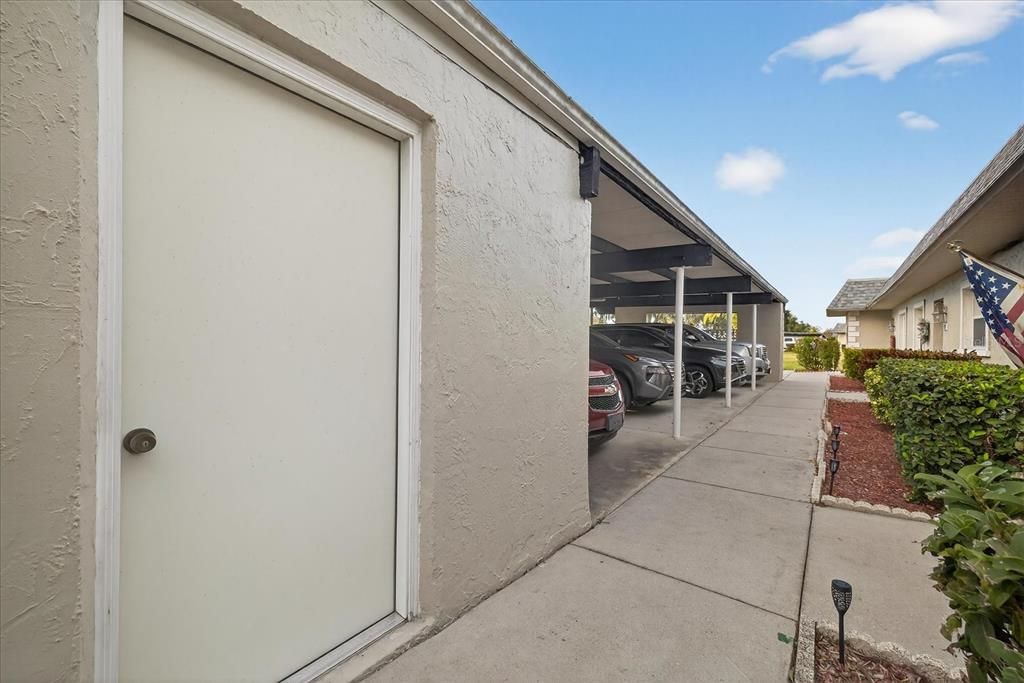 На продажу: $235,000 (2 спален, 2 ванн, 1156 Квадратных фут)