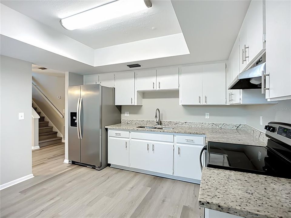 For Sale: $394,900 (4 beds, 3 baths, 1735 Square Feet)