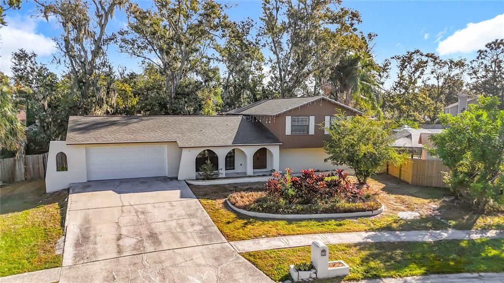 For Sale: $394,900 (4 beds, 3 baths, 1735 Square Feet)