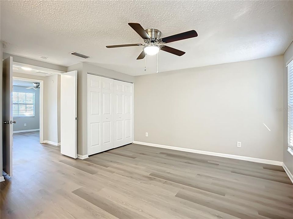 For Sale: $394,900 (4 beds, 3 baths, 1735 Square Feet)