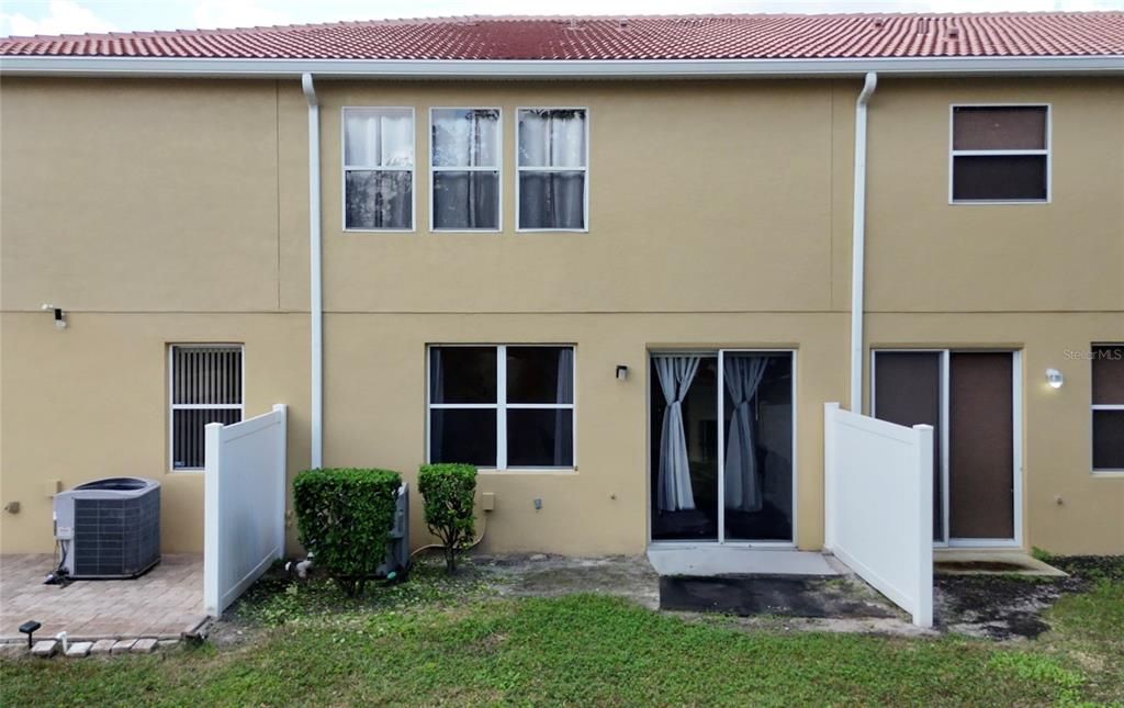 На продажу: $377,000 (3 спален, 2 ванн, 1882 Квадратных фут)