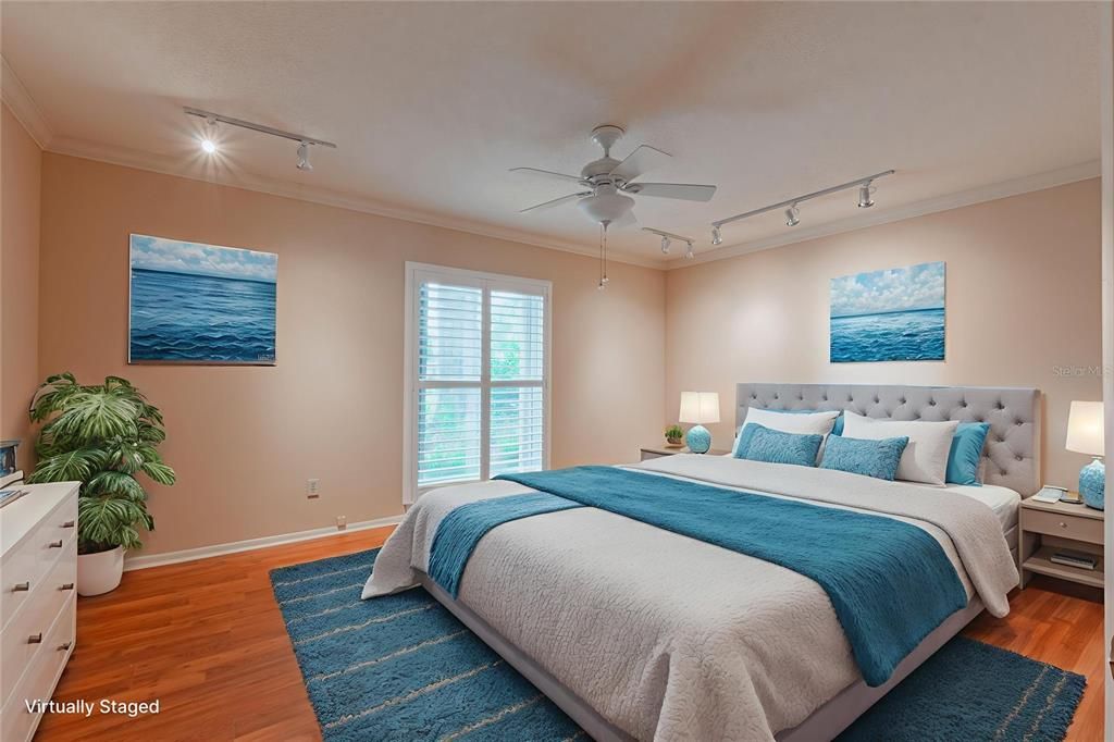 待售: $459,900 (2 贝兹, 2 浴室, 1798 平方英尺)