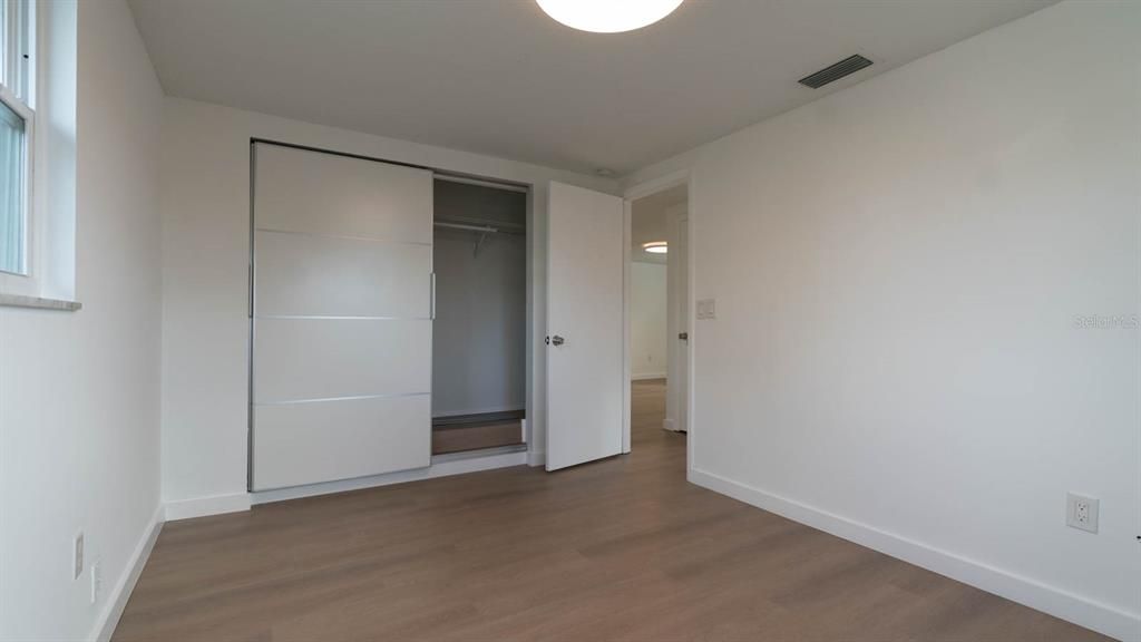 For Sale: $850,000 (4 beds, 0 baths, 1628 Square Feet)