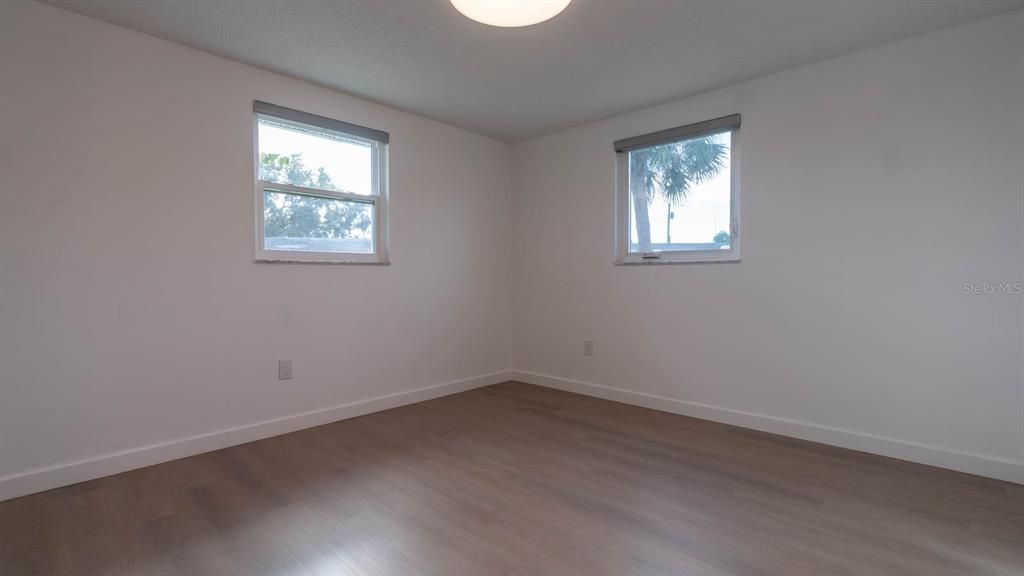 For Sale: $850,000 (4 beds, 0 baths, 1628 Square Feet)