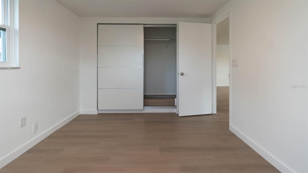 For Sale: $850,000 (4 beds, 0 baths, 1628 Square Feet)