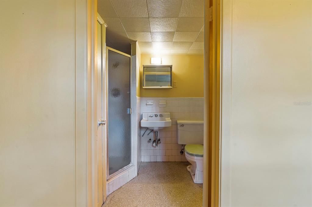 For Sale: $649,900 (4 beds, 2 baths, 1804 Square Feet)