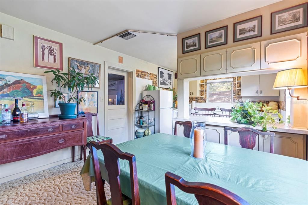 For Sale: $649,900 (4 beds, 2 baths, 1804 Square Feet)