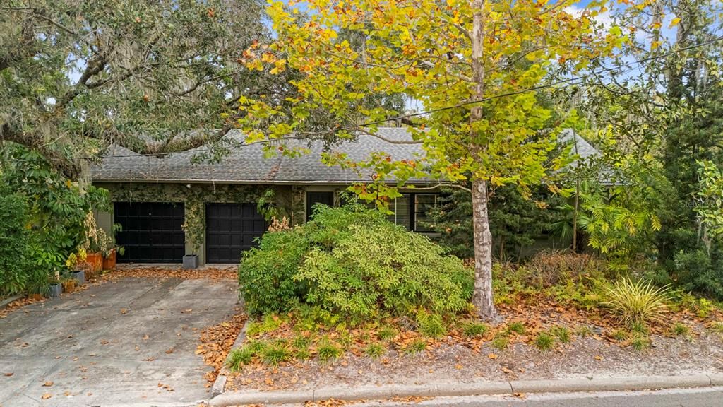 For Sale: $649,900 (4 beds, 2 baths, 1804 Square Feet)