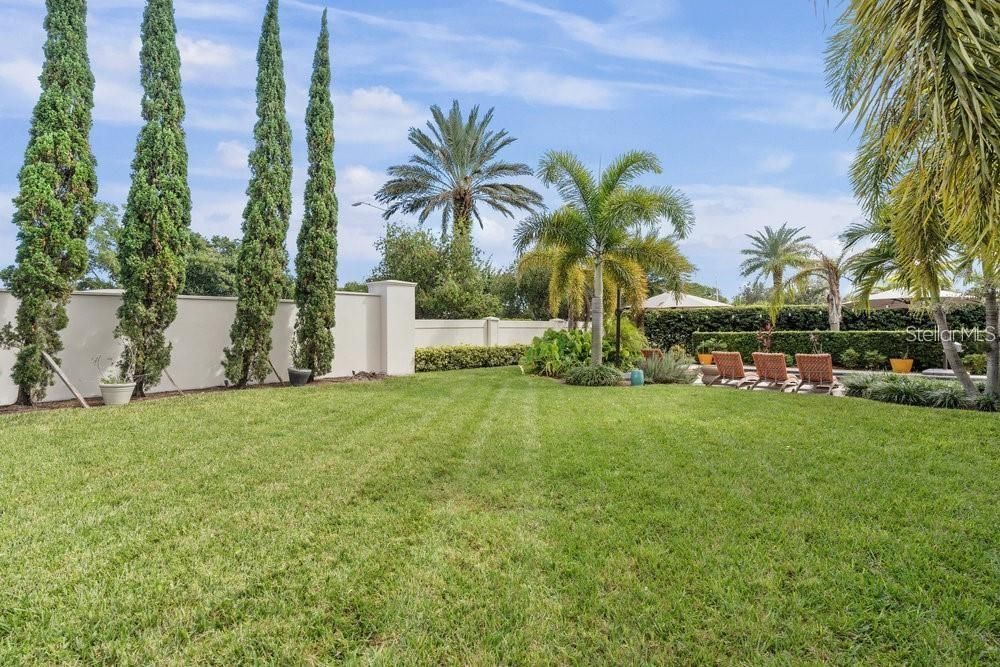 For Rent: $6,500 (4 beds, 3 baths, 2779 Square Feet)