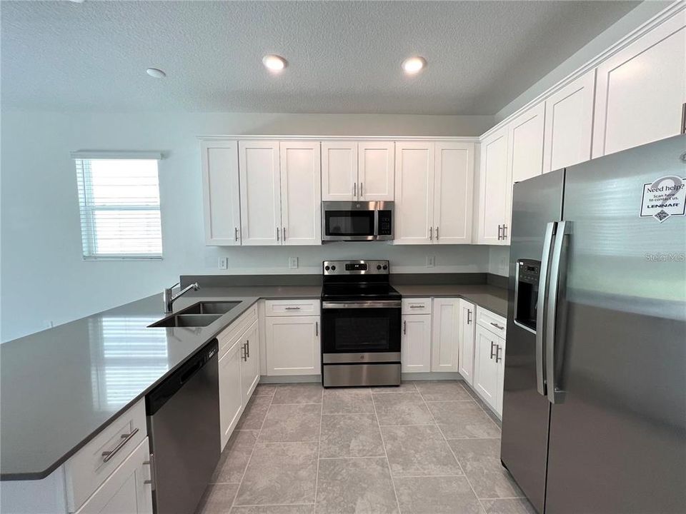 En Renta: $2,250 (3 camas, 2 baños, 1793 Pies cuadrados)