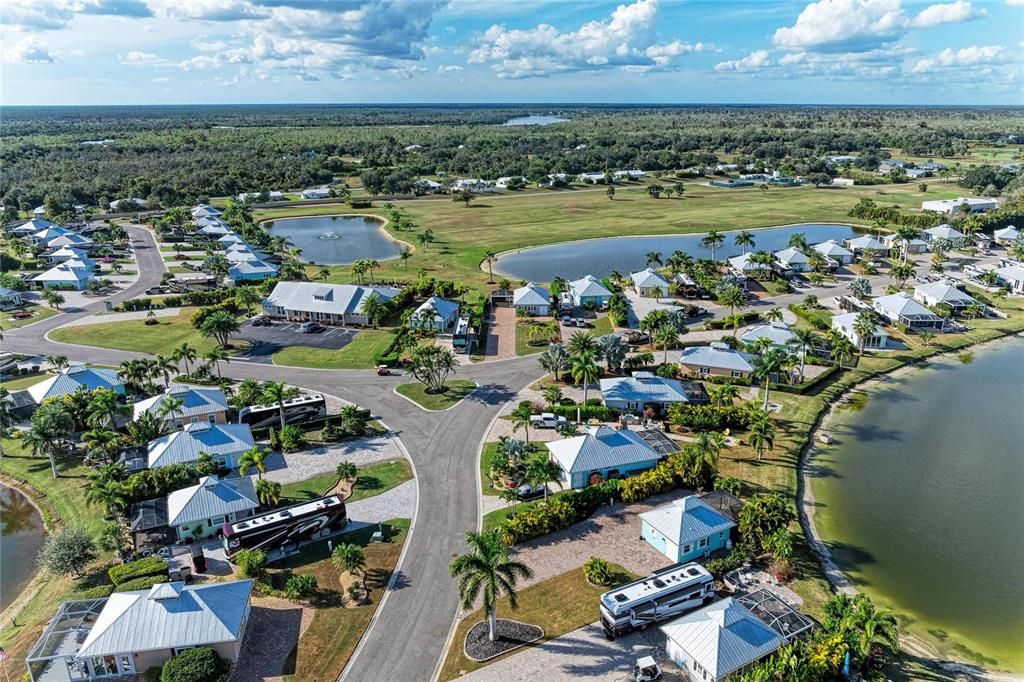 待售: $447,900 (1 贝兹, 1 浴室, 1000 平方英尺)