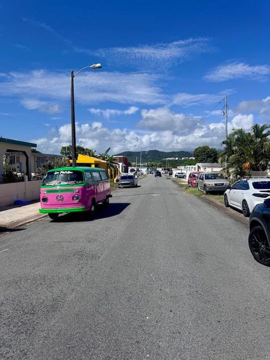 待售: $280,000 (4 贝兹, 3 浴室, 1700 平方英尺)