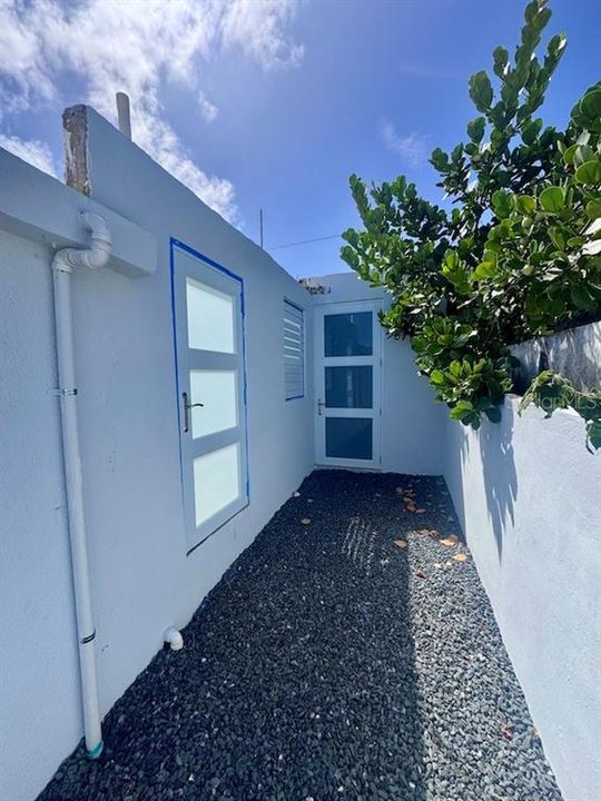 待售: $280,000 (4 贝兹, 3 浴室, 1700 平方英尺)