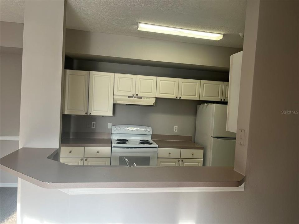 待售: $163,700 (2 贝兹, 2 浴室, 1159 平方英尺)