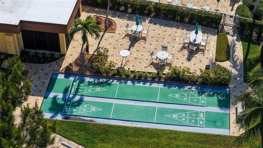 На продажу: $550,000 (2 спален, 2 ванн, 1303 Квадратных фут)