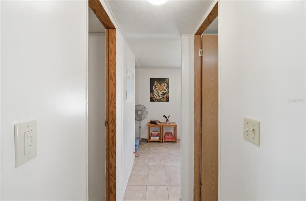 For Sale: $159,000 (3 beds, 2 baths, 960 Square Feet)