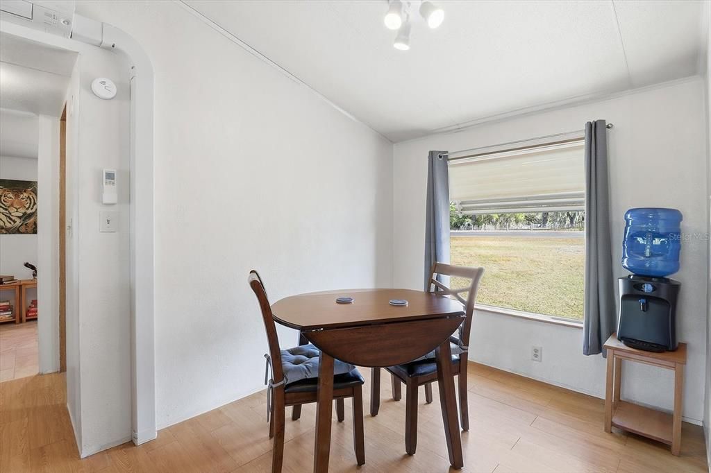 For Sale: $159,000 (3 beds, 2 baths, 960 Square Feet)