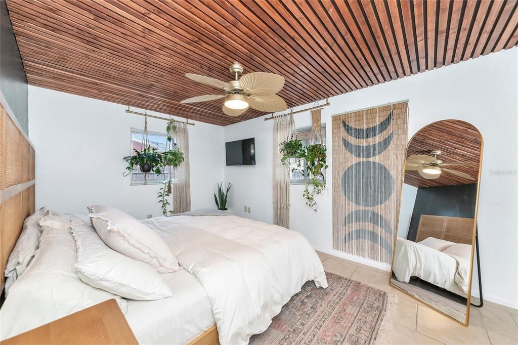 待售: $374,900 (3 贝兹, 1 浴室, 1136 平方英尺)