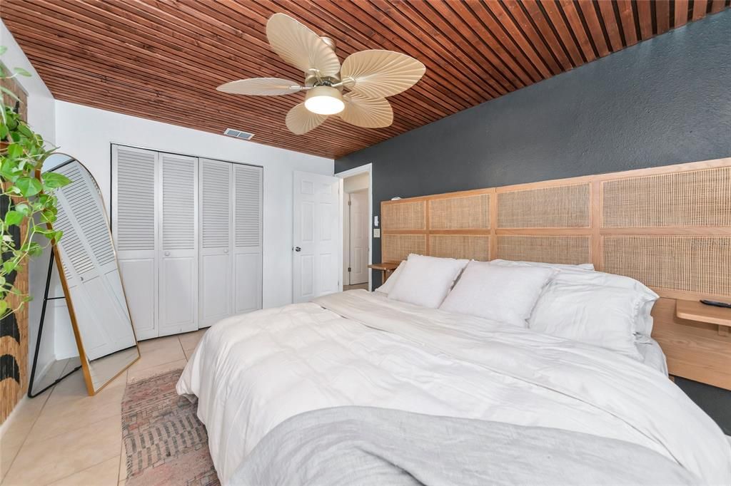 待售: $374,900 (3 贝兹, 1 浴室, 1136 平方英尺)