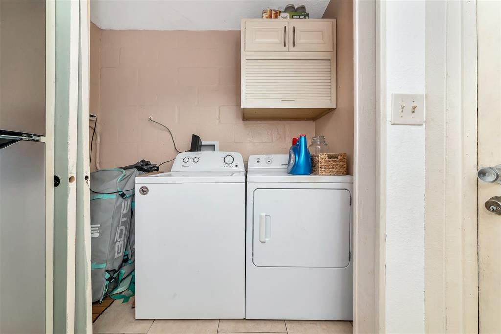 待售: $374,900 (3 贝兹, 1 浴室, 1136 平方英尺)