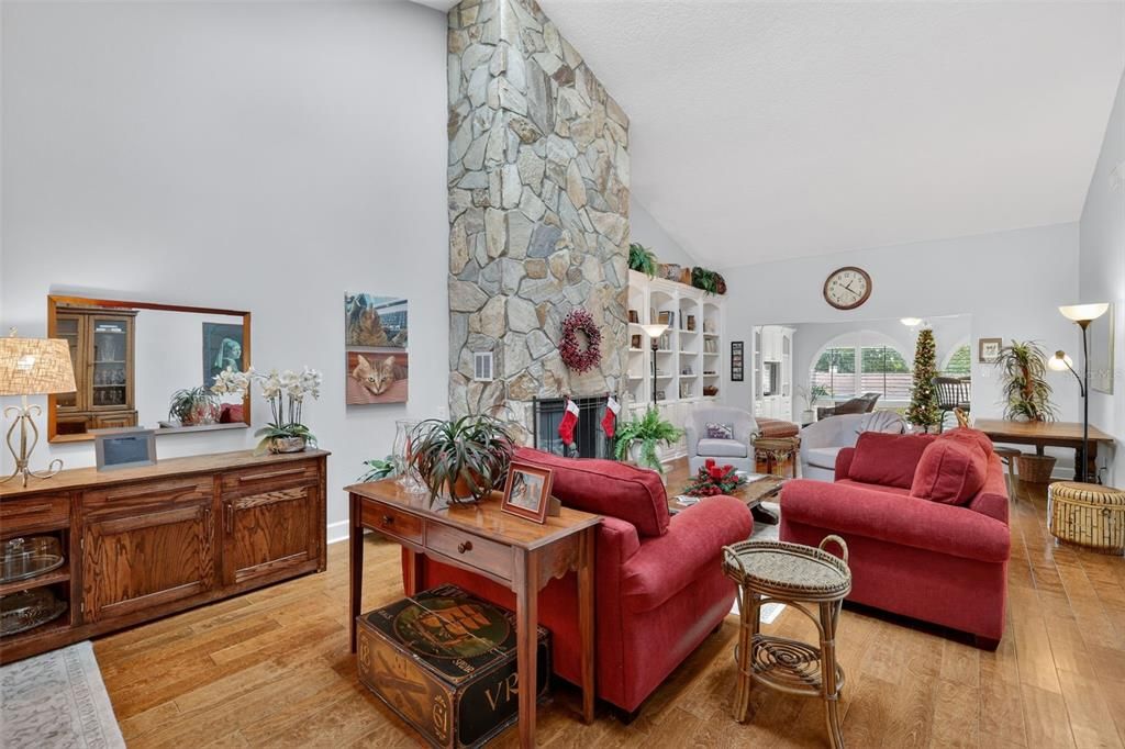 For Sale: $625,000 (3 beds, 2 baths, 2036 Square Feet)