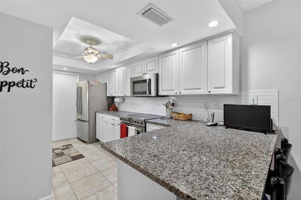 For Sale: $625,000 (3 beds, 2 baths, 2036 Square Feet)