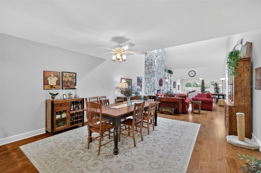 For Sale: $625,000 (3 beds, 2 baths, 2036 Square Feet)