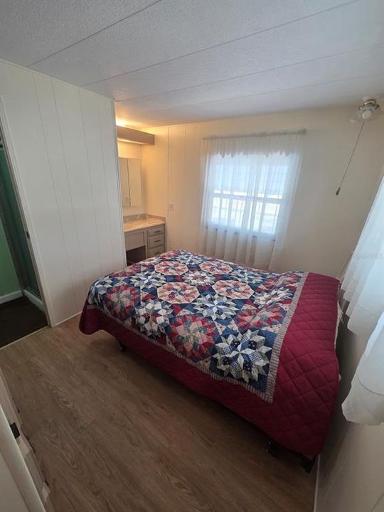 For Sale: $85,000 (3 beds, 2 baths, 900 Square Feet)