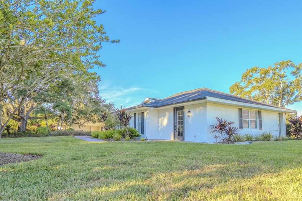 待售: $1,250,000 (6 贝兹, 4 浴室, 3500 平方英尺)