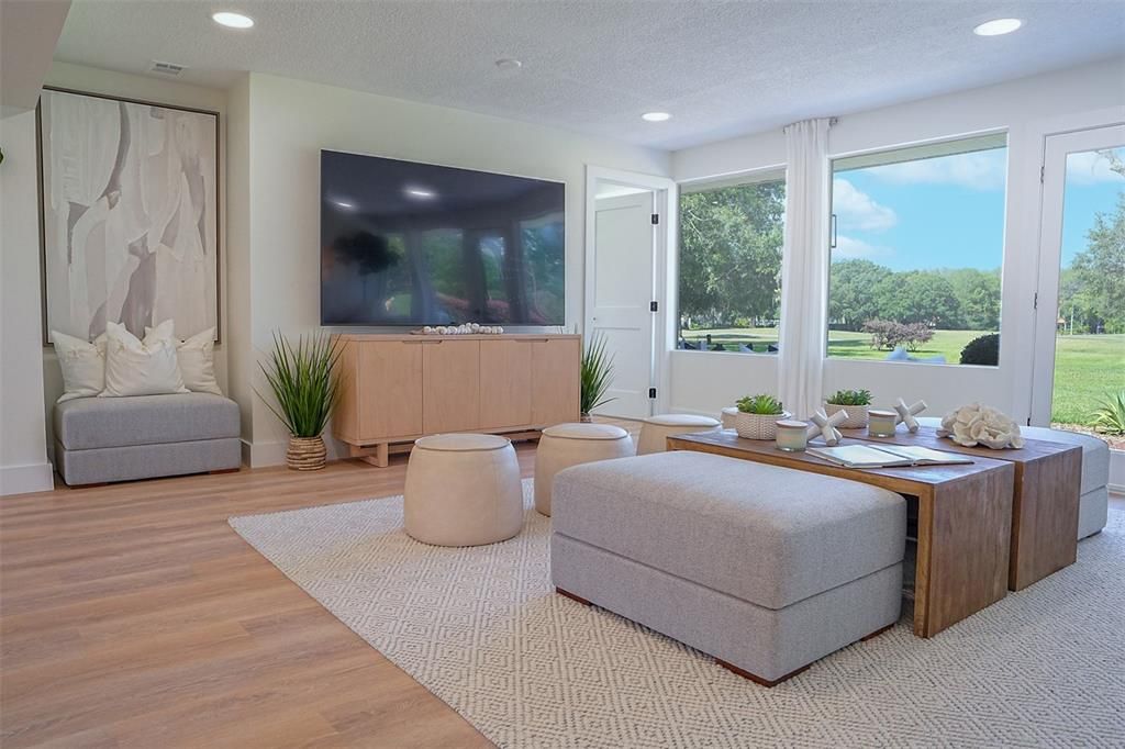 For Sale: $1,250,000 (6 beds, 4 baths, 3500 Square Feet)