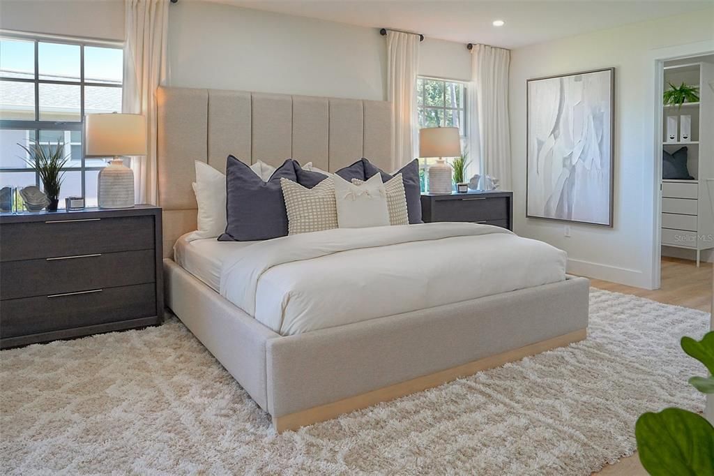 For Sale: $1,250,000 (6 beds, 4 baths, 3500 Square Feet)