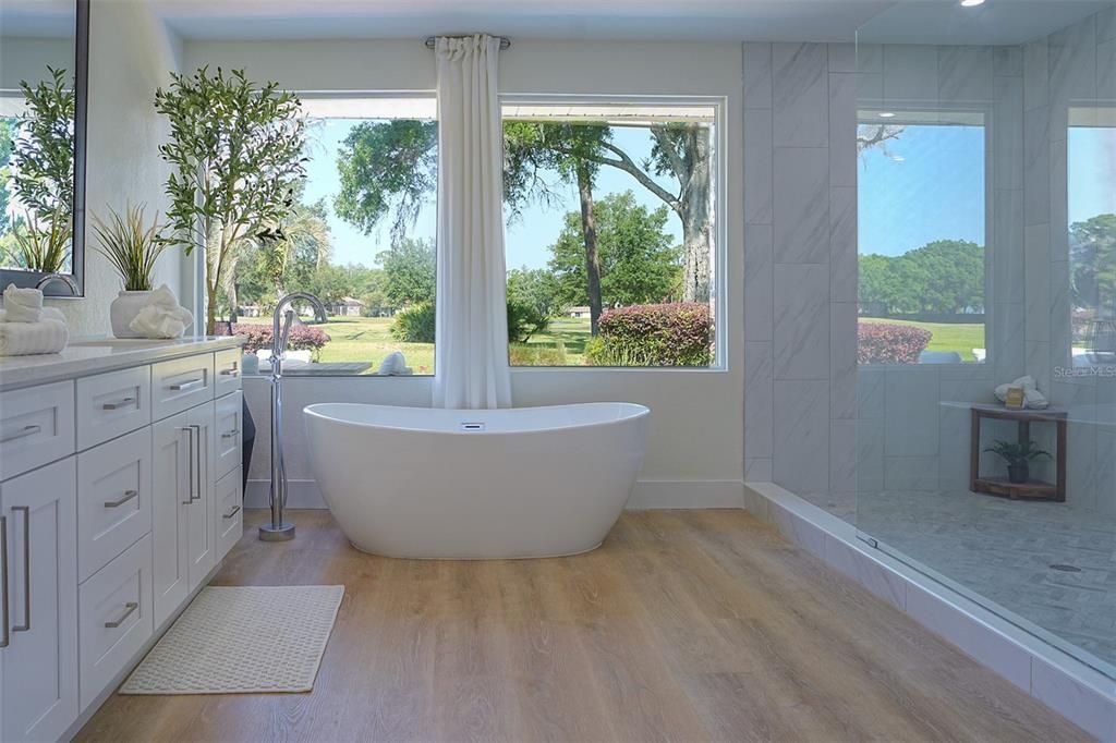 For Sale: $1,250,000 (6 beds, 4 baths, 3500 Square Feet)