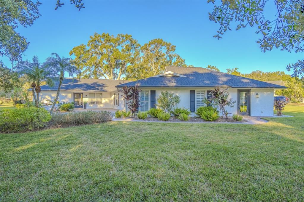 待售: $1,250,000 (6 贝兹, 4 浴室, 3500 平方英尺)