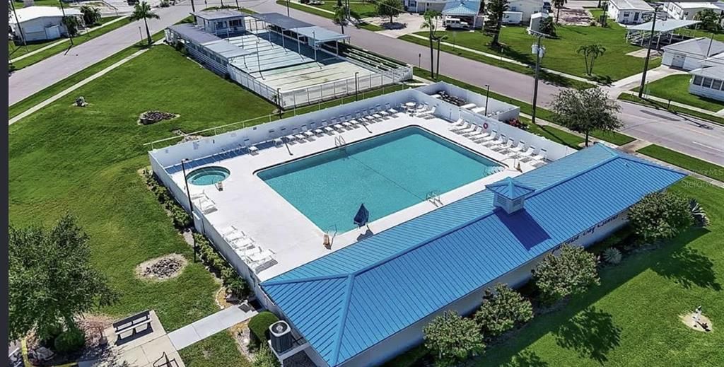 For Sale: $80,000 (1 beds, 1 baths, 363 Square Feet)