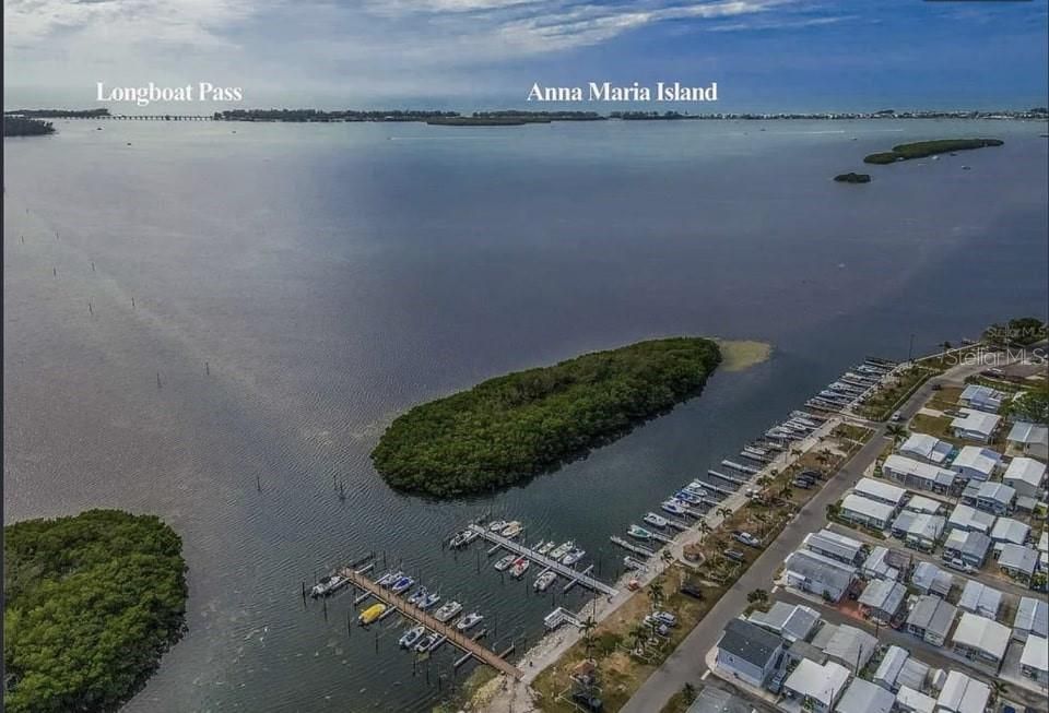 For Sale: $80,000 (1 beds, 1 baths, 363 Square Feet)