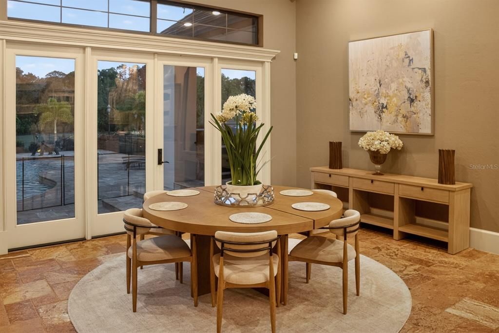 En Venta: $4,200,000 (5 camas, 4 baños, 8334 Pies cuadrados)