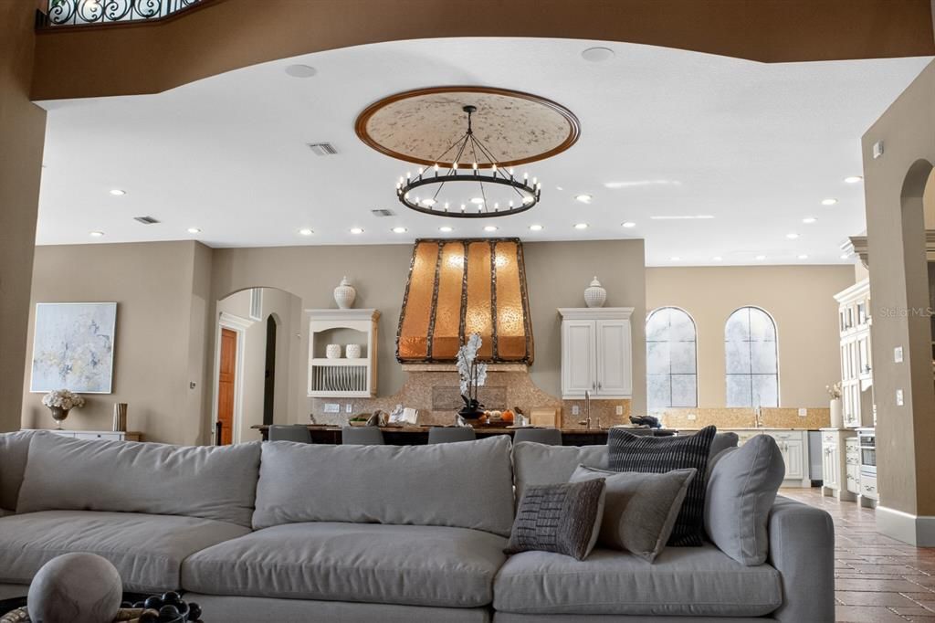 En Venta: $4,200,000 (5 camas, 4 baños, 8334 Pies cuadrados)