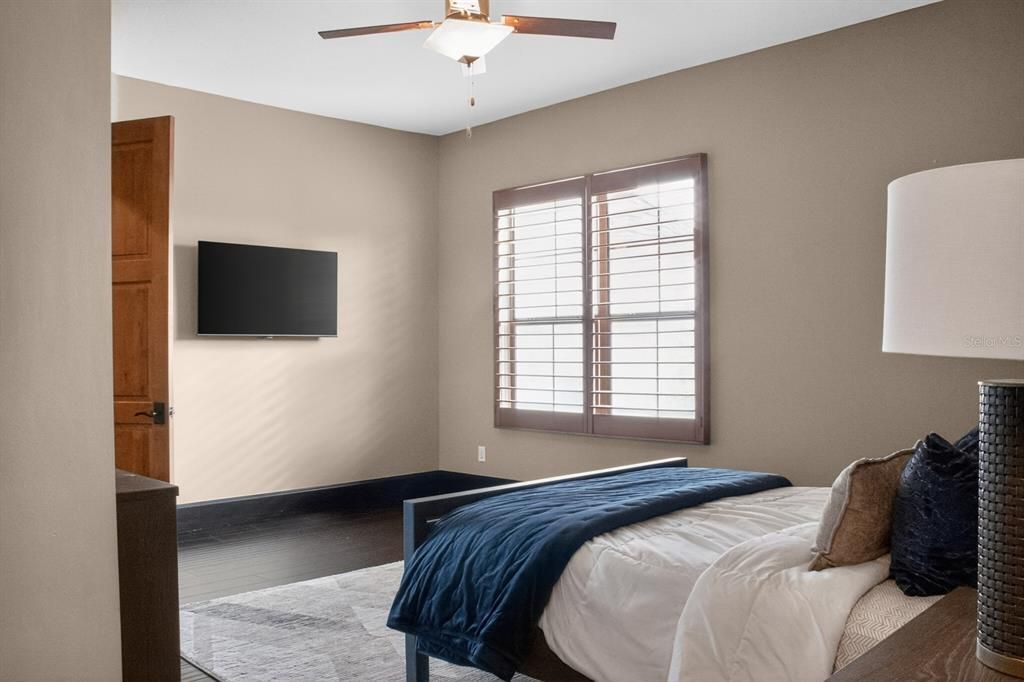 En Venta: $4,200,000 (5 camas, 4 baños, 8334 Pies cuadrados)