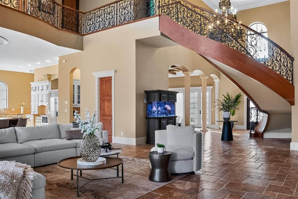 En Venta: $4,200,000 (5 camas, 4 baños, 8334 Pies cuadrados)