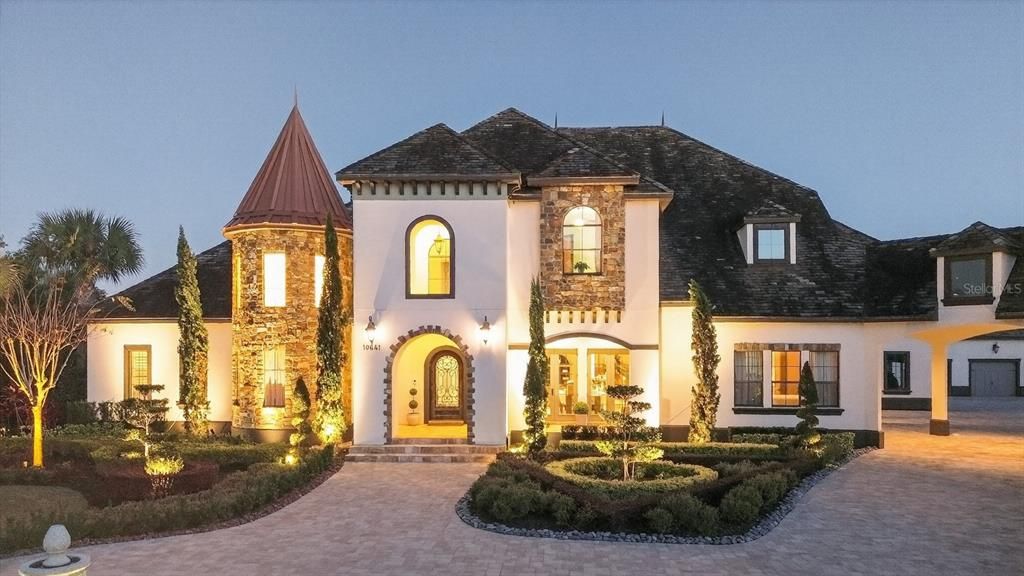 En Venta: $4,200,000 (5 camas, 4 baños, 8334 Pies cuadrados)