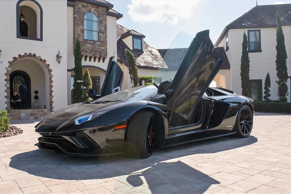 En Venta: $4,200,000 (5 camas, 4 baños, 8334 Pies cuadrados)