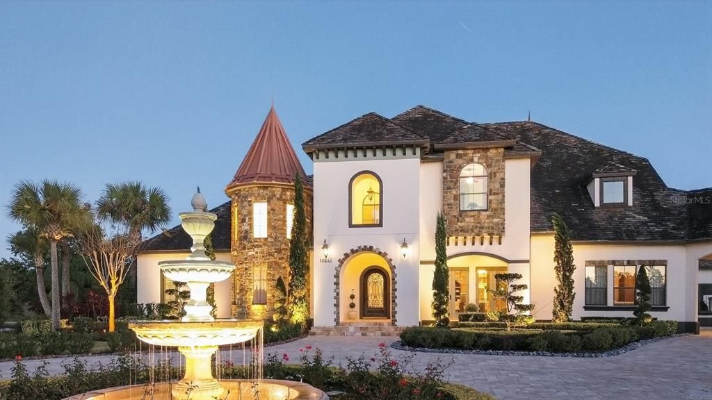 En Venta: $4,200,000 (5 camas, 4 baños, 8334 Pies cuadrados)