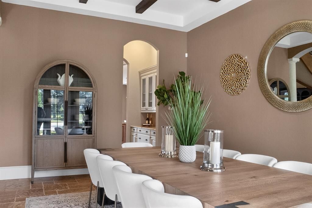 En Venta: $4,200,000 (5 camas, 4 baños, 8334 Pies cuadrados)