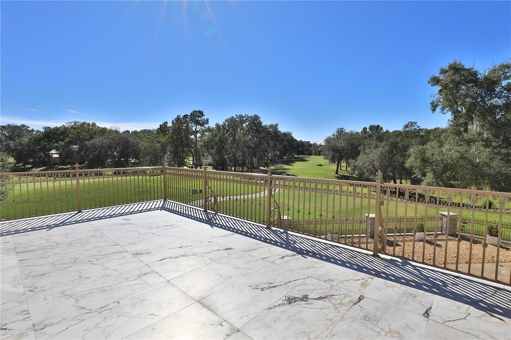 En Venta: $2,864,550 (4 camas, 5 baños, 5876 Pies cuadrados)