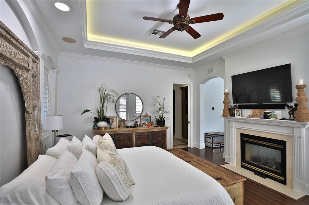 En Venta: $2,864,550 (4 camas, 5 baños, 5876 Pies cuadrados)