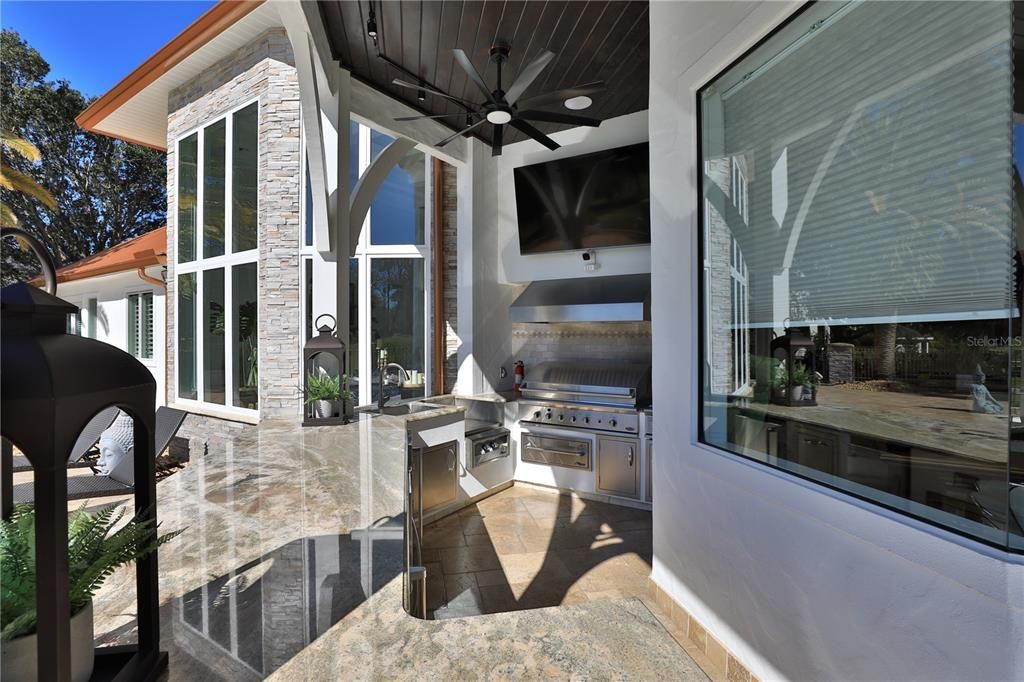 En Venta: $2,864,550 (4 camas, 5 baños, 5876 Pies cuadrados)